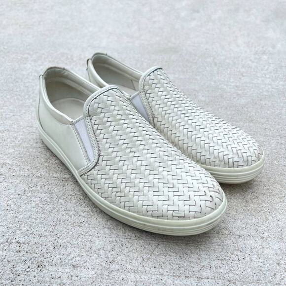 ECCO Soft 7 Woven Slip On Sneakers - Picture 5 of 7